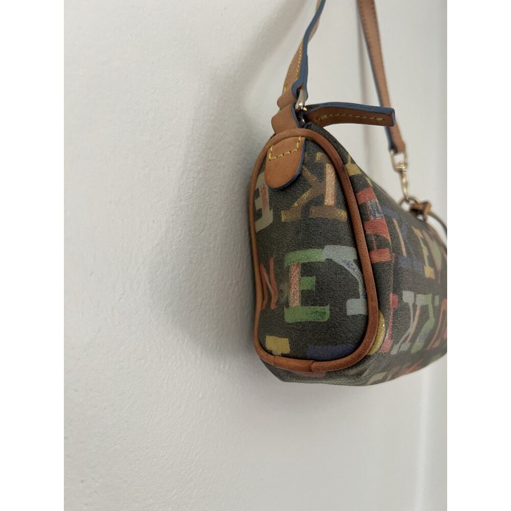 Dooney And Bourke Mini Barrel Bag Scribble Multicolor Monogram Y2K Vintage - Picture 4 of 14